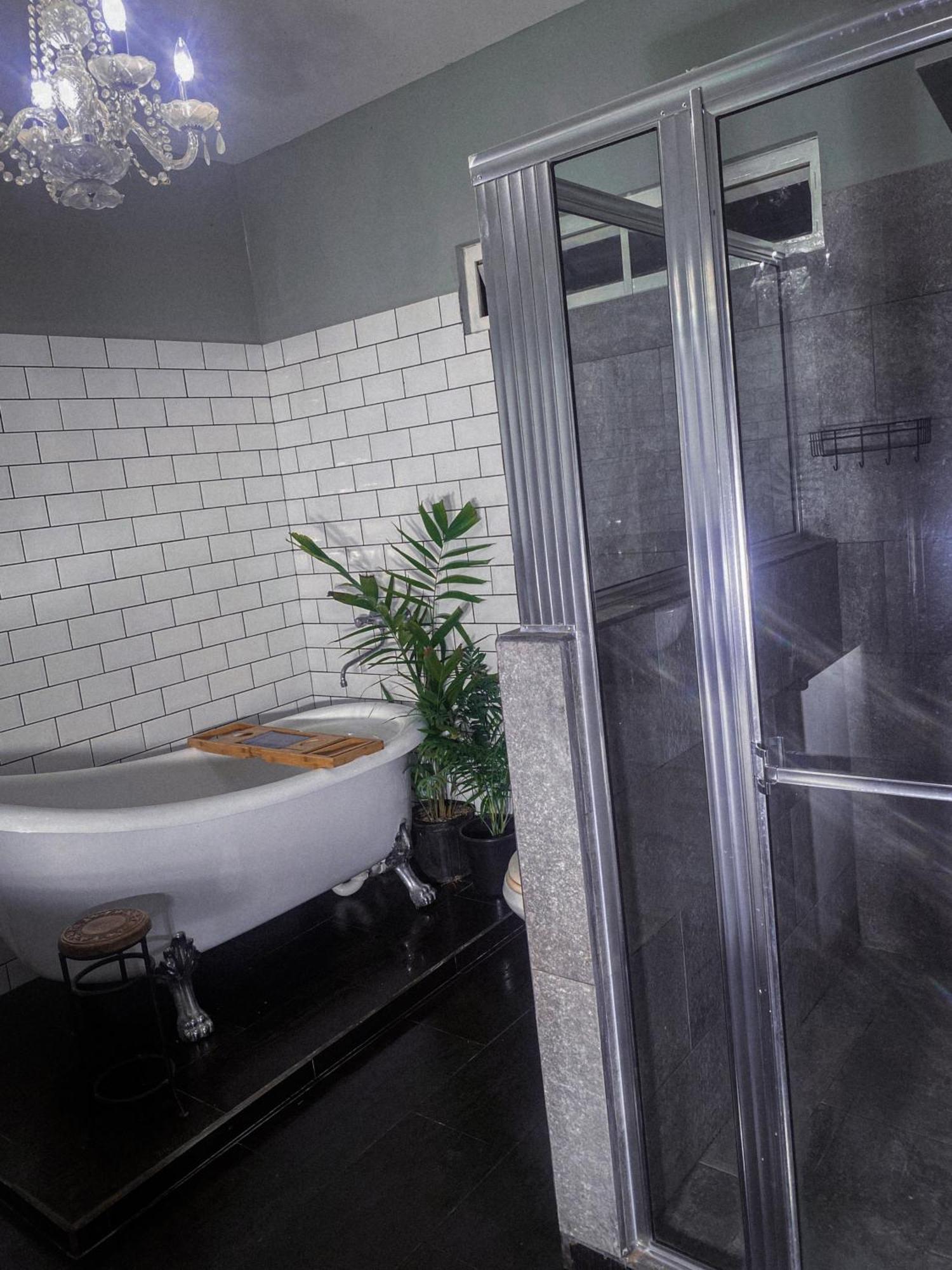 فندق House Of Zen Santa Cruz المظهر الخارجي الصورة